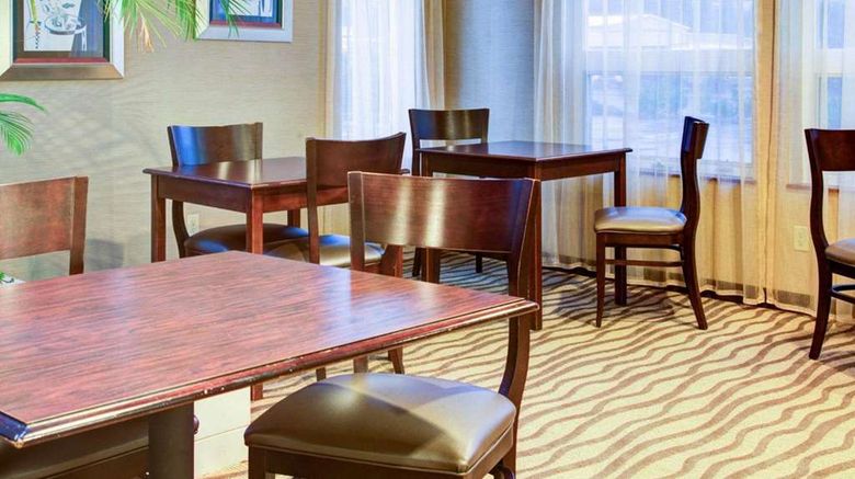 <b>Quality Inn Florence Restaurant</b>. Images powered by <a href="https://iceportal.shijigroup.com/" title="IcePortal" target="_blank">IcePortal</a>.