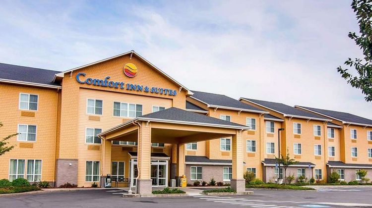 Comfort Inn & Suites Exterior