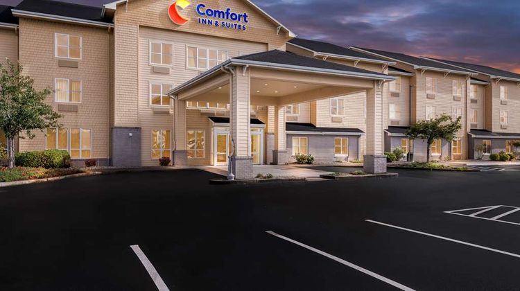 Comfort Inn & Suites Exterior