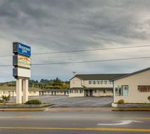 Rodeway Inn Newport Exterior