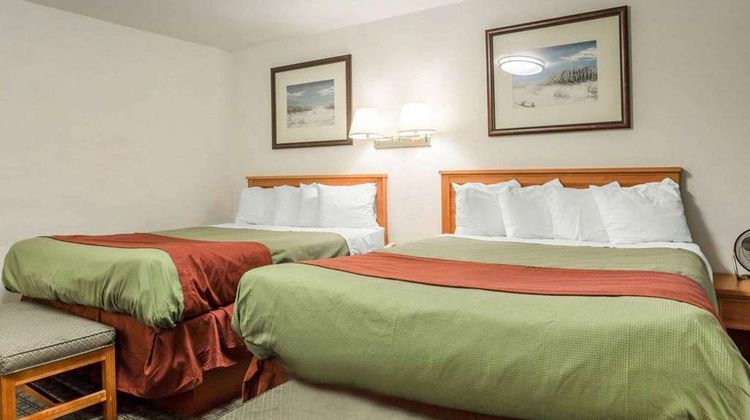 Rodeway Inn Newport Room
