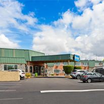 Rodeway Inn & Suites