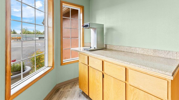 Rodeway Inn & Suites Restaurant