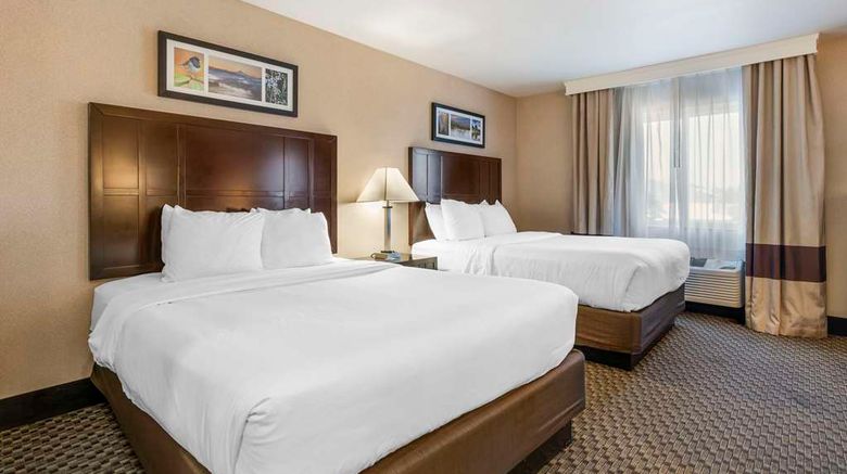 <b>Comfort Inn Troutdale-Portland East Room</b>. Images powered by <a href="https://iceportal.shijigroup.com/" title="IcePortal" target="_blank">IcePortal</a>.