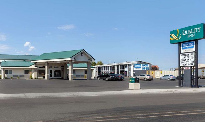 Quality Inn Exterior