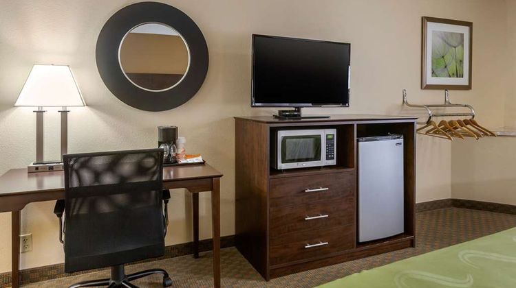 Quality Inn Room