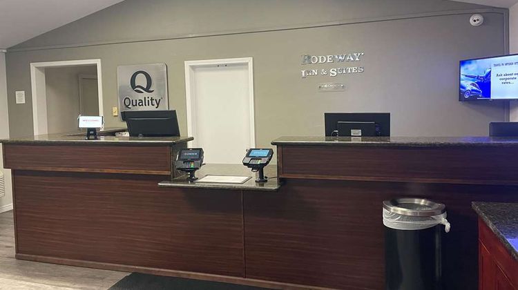 Quality Inn Lobby
