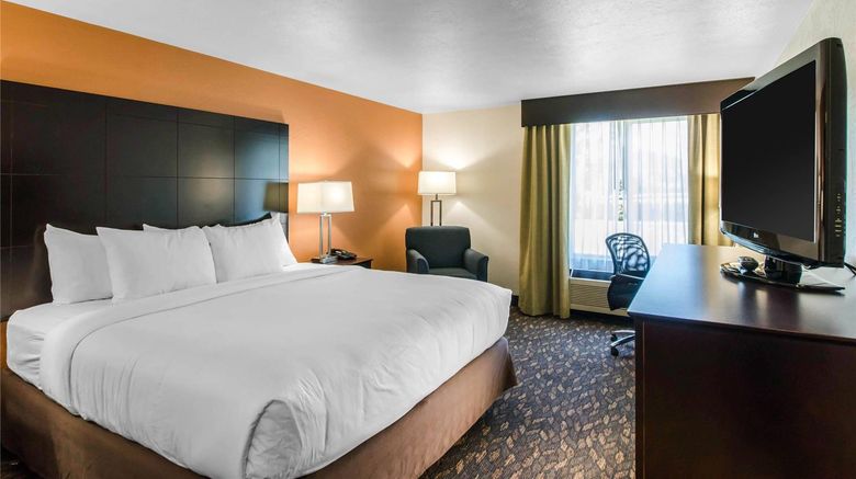 <b>Comfort Inn & Suites Ashland Room</b>. Images powered by <a href="https://iceportal.shijigroup.com/" title="IcePortal" target="_blank">IcePortal</a>.