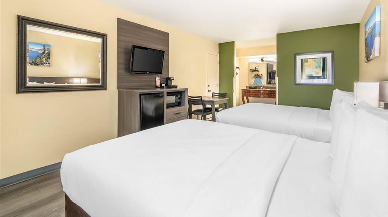 <b>Quality Inn Klamath Falls Room</b>. Images powered by <a href="https://iceportal.shijigroup.com/" title="IcePortal" target="_blank">IcePortal</a>.
