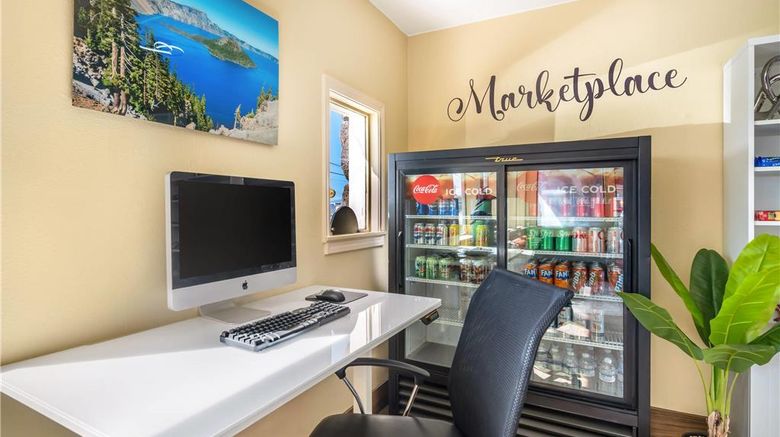 <b>Quality Inn Klamath Falls Other</b>. Images powered by <a href="https://iceportal.shijigroup.com/" title="IcePortal" target="_blank">IcePortal</a>.