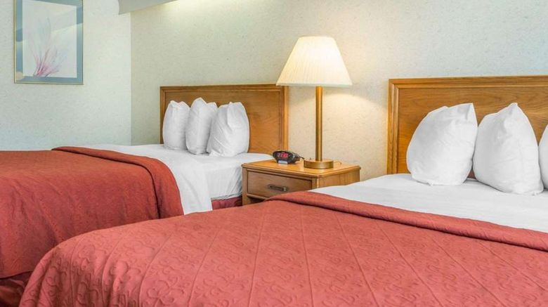 <b>Quality Inn Royle Room</b>. Images powered by <a href="https://iceportal.shijigroup.com/" title="IcePortal" target="_blank">IcePortal</a>.