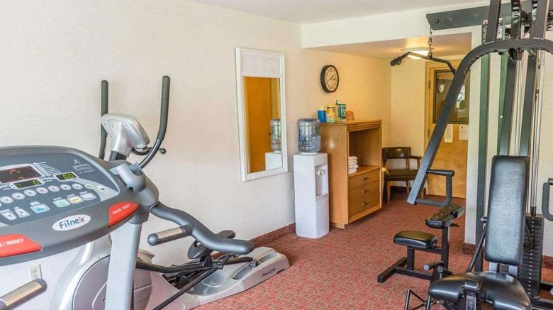 <b>Quality Inn Royle Health</b>. Images powered by <a href="https://iceportal.shijigroup.com/" title="IcePortal" target="_blank">IcePortal</a>.