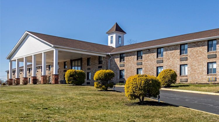 Quality Inn Exterior