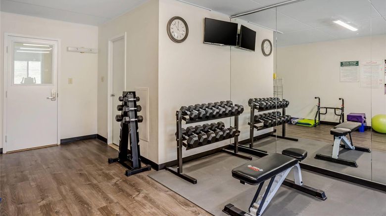 <b>Quality Inn Health</b>. Images powered by <a href="https://iceportal.shijigroup.com/" title="IcePortal" target="_blank">IcePortal</a>.