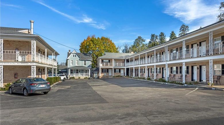 <b>Quality Inn Gettysburg Battlefield Exterior</b>. Images powered by <a href="https://iceportal.shijigroup.com/" title="IcePortal" target="_blank">IcePortal</a>.