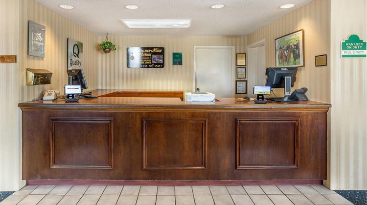 Quality Inn Gettysburg Battlefield Lobby