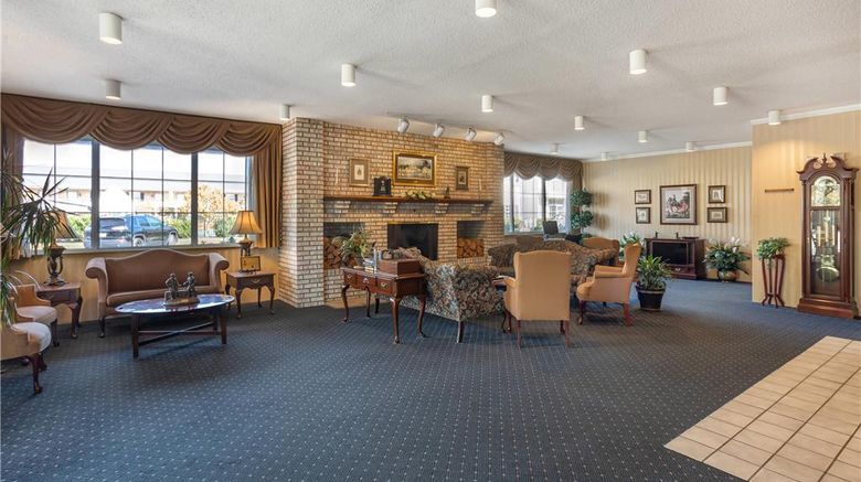 <b>Quality Inn Gettysburg Battlefield Lobby</b>. Images powered by <a href="https://iceportal.shijigroup.com/" title="IcePortal" target="_blank">IcePortal</a>.