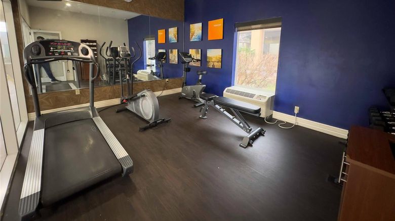 <b>Comfort Suites Scranton Near Montage Mountain Health</b>. Images powered by <a href="https://iceportal.shijigroup.com/" title="IcePortal" target="_blank">IcePortal</a>.