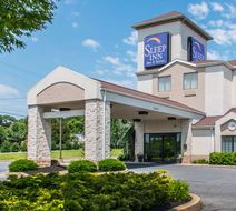 Sleep Inn & Suites Exterior
