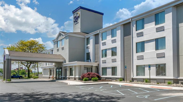 <b>Sleep Inn Exterior</b>. Images powered by <a href="https://iceportal.shijigroup.com/" title="IcePortal" target="_blank">IcePortal</a>.