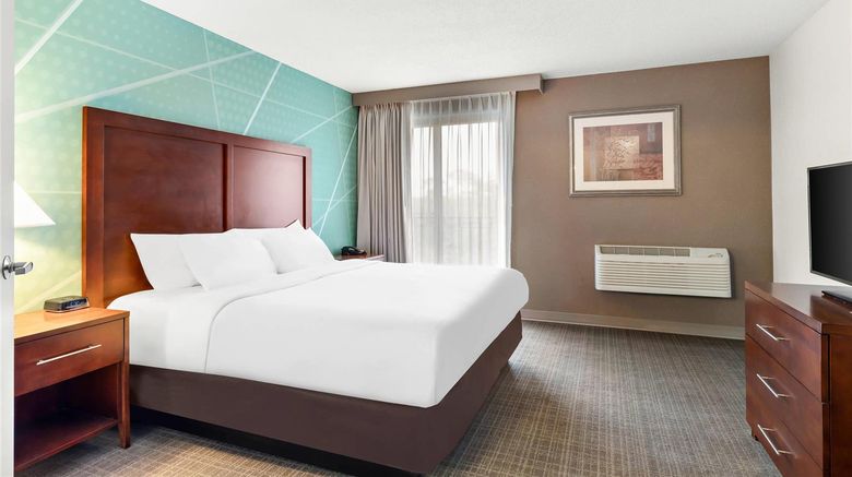 <b>Comfort Inn Pocono Lakes Region Suite</b>. Images powered by <a href="https://iceportal.shijigroup.com/" title="IcePortal" target="_blank">IcePortal</a>.
