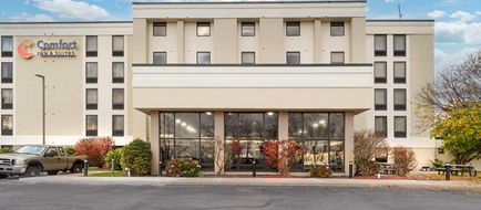 Comfort Inn & Suites Exterior