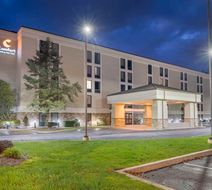 Comfort Inn & Suites Exterior