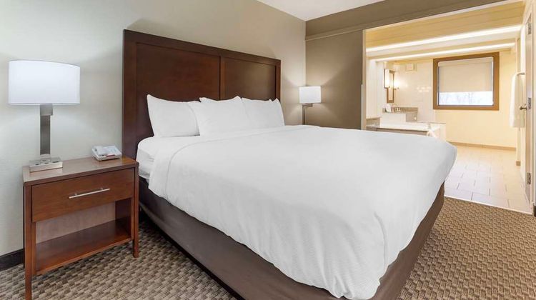 Comfort Inn & Suites Suite