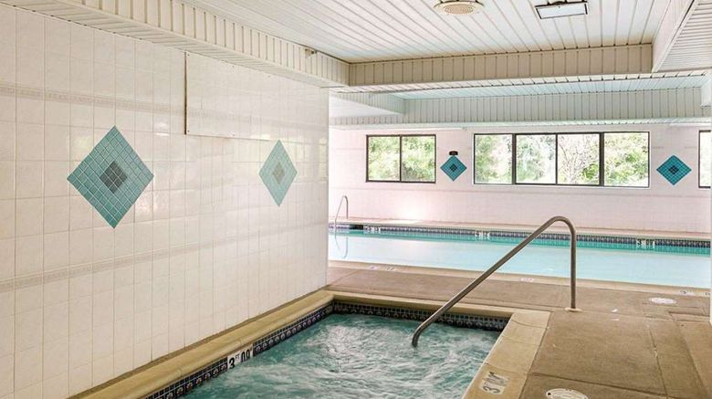 <b>Remembrance Inn Pool</b>. Images powered by <a href="https://iceportal.shijigroup.com/" title="IcePortal" target="_blank">IcePortal</a>.