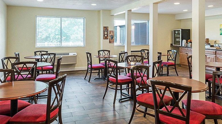 <b>Remembrance Inn Restaurant</b>. Images powered by <a href="https://iceportal.shijigroup.com/" title="IcePortal" target="_blank">IcePortal</a>.