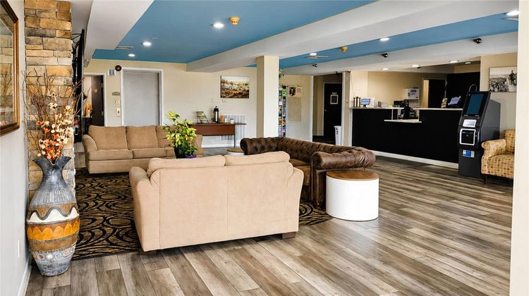 Remembrance Inn Lobby