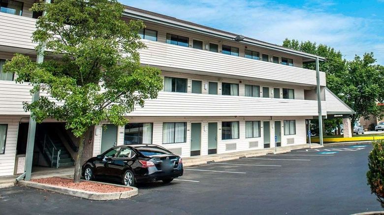 <b>Quality Inn & Suites North Exterior</b>. Images powered by <a href="https://iceportal.shijigroup.com/" title="IcePortal" target="_blank">IcePortal</a>.