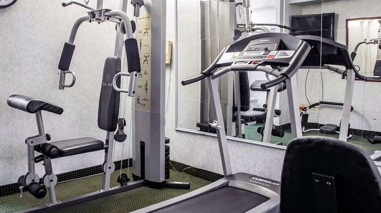 <b>Quality Inn & Suites North Health</b>. Images powered by <a href="https://iceportal.shijigroup.com/" title="IcePortal" target="_blank">IcePortal</a>.
