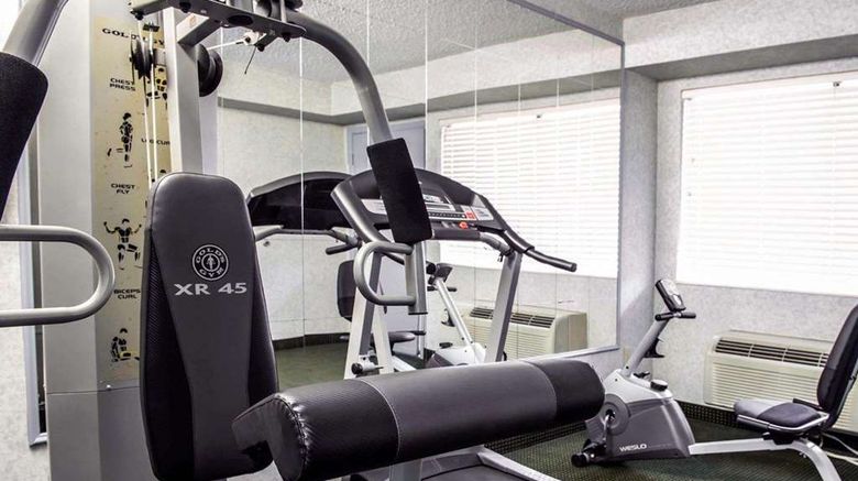 <b>Quality Inn & Suites North Health</b>. Images powered by <a href="https://iceportal.shijigroup.com/" title="IcePortal" target="_blank">IcePortal</a>.