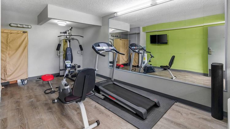 Quality Inn & Suites North Health