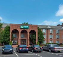 Quality Inn Montgomeryville Exterior