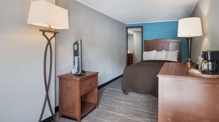 Rodeway Inn Carlisle North Room