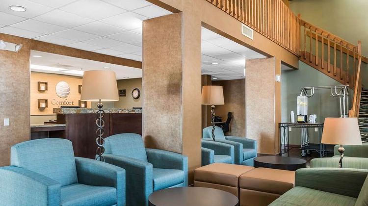 Comfort Inn Pine Grove Lobby