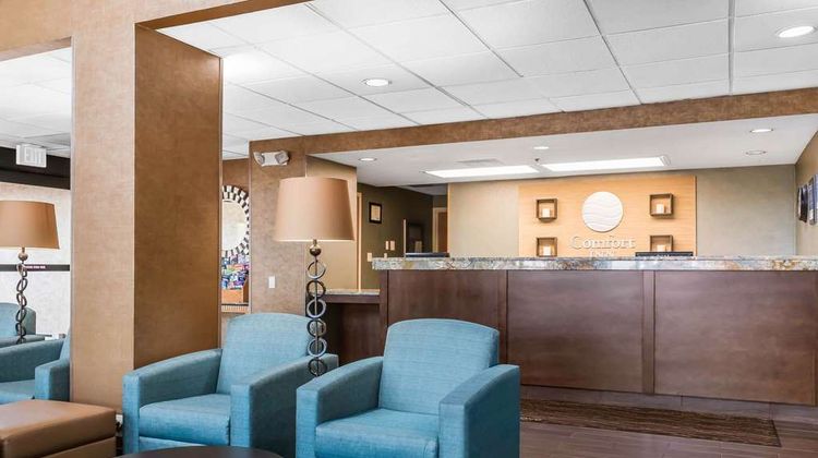 Comfort Inn Pine Grove Lobby