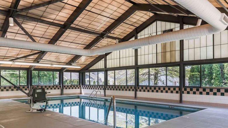 <b>Comfort Inn Pine Grove Pool</b>. Images powered by <a href="https://iceportal.shijigroup.com/" title="IcePortal" target="_blank">IcePortal</a>.