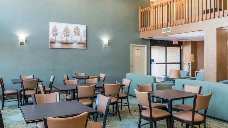 Comfort Inn Pine Grove Restaurant