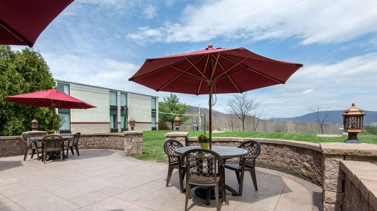 Quality Inn & Suites Other