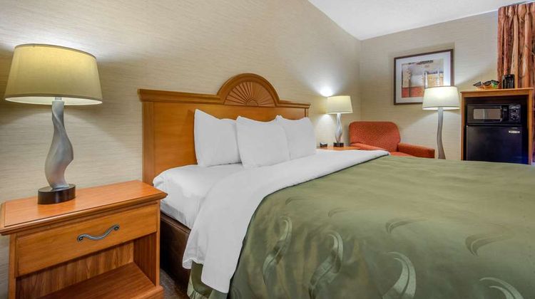 Quality Inn & Suites Room