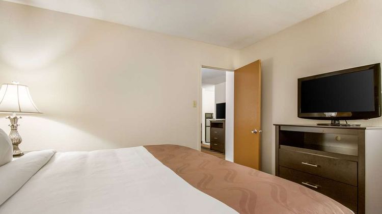 Quality Inn Bloomsburg Suite