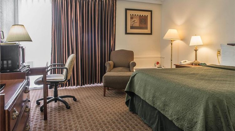 Rodeway Inn Room