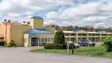 Rodeway Inn Exterior