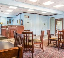 Rodeway Inn Lobby