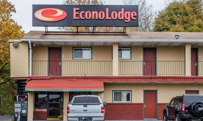 Econo Lodge Frackville Exterior