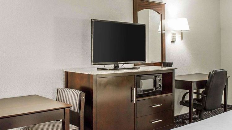 Econo Lodge Scranton Room