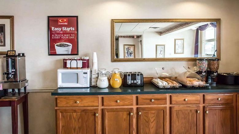 <b>Econo Lodge Williamsport Restaurant</b>. Images powered by <a href="https://iceportal.shijigroup.com/" title="IcePortal" target="_blank">IcePortal</a>.